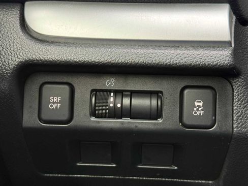 Used 2015 Subaru Crosstrek 2.0i Premium image 28