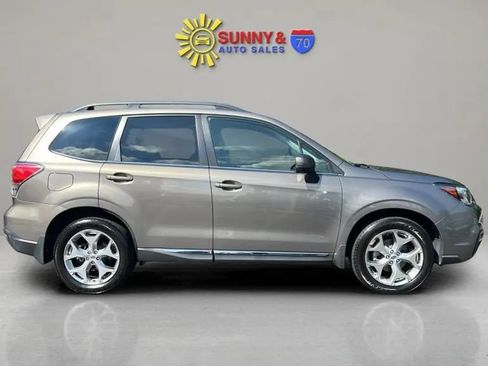 Used 2018 Subaru Forester 2.5i Touring AWD/4WD image 9