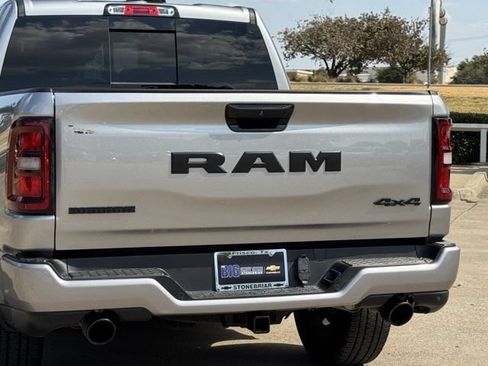 Used 2025 RAM 1500 Big Horn AWD/4WD image 7