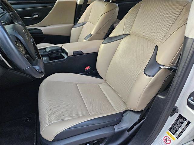 Used 2019 Lexus ES 350 w/ Premium Package FWD image 15