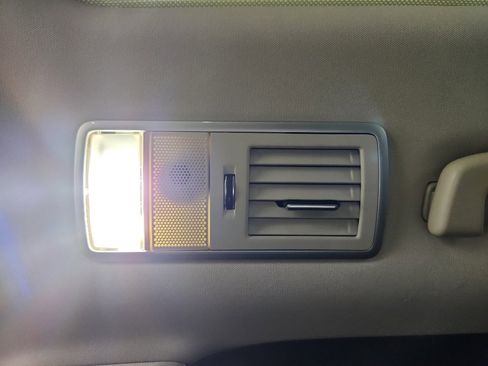 Used 2018 Land Rover Range Rover Sport Supercharged image 41