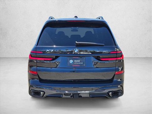 New 2027 BMW X7 xDrive40i w/ M Sport Package AWD/4WD image 8
