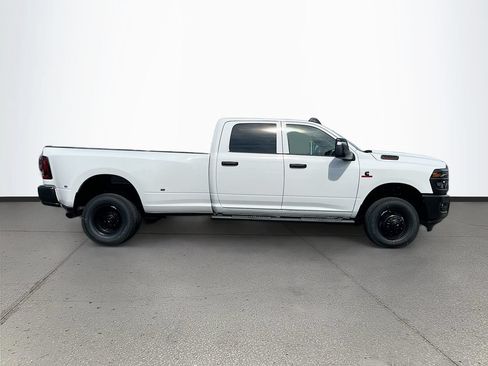 New 2026 RAM 3500 Tradesman AWD/4WD image 8