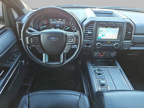 Used 2018 Ford Expedition Limited w/ Equipment Group 301A image 17
