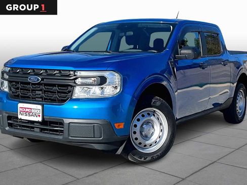 Used 2022 Ford Maverick XL image 1