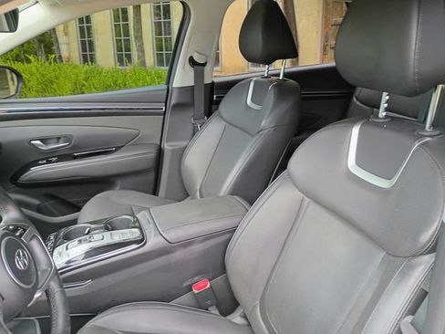 Used 2022 Hyundai Tucson Limited AWD/4WD image 32