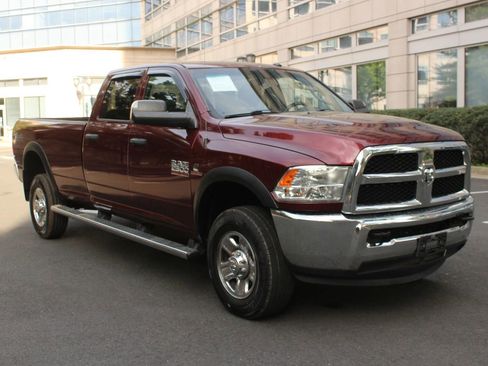 Used 2018 RAM 2500 Tradesman w/ Chrome Appearance Group AWD/4WD image 1