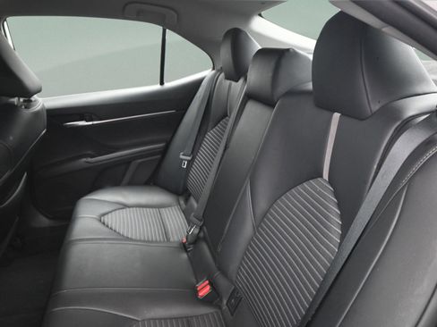Certified 2024 Toyota Camry SE FWD image 34