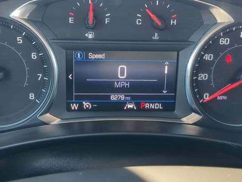 Used 2023 Chevrolet Equinox LS w/ LS Convenience Package image 32