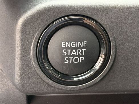 Used 2026 Toyota Tacoma SR5 RWD image 22
