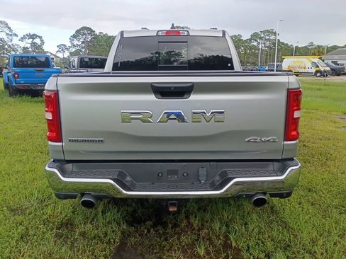 Used 2025 RAM 1500 Big Horn AWD/4WD image 6