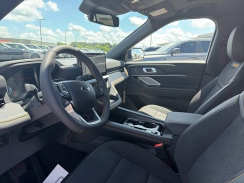 New 2026 Ford Explorer Tremor w/ Tremor Ultimate Package AWD/4WD image 10