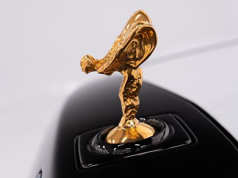 Used 2023 Rolls-Royce Phantom Sedan RWD image 58