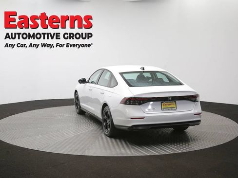 Used 2025 Honda Accord SE image 64