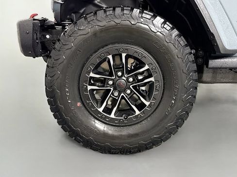 New 2026 Jeep Wrangler Unlimited Rubicon AWD/4WD image 29