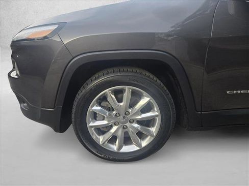 Used 2014 Jeep Cherokee Limited image 10