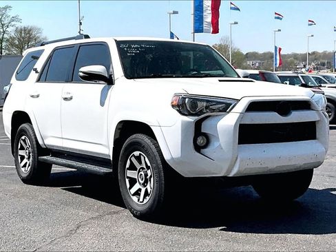Used 2020 Toyota 4Runner TRD Off-Road Premium image 1