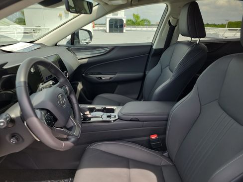 Certified 2026 Lexus NX 350 AWD w/ Accessory Package (Z1) image 21