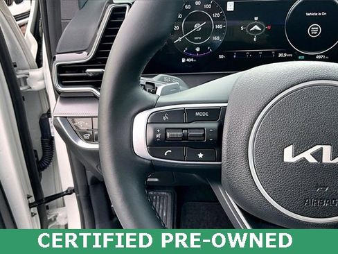 Certified 2025 Kia Sportage SX Prestige image 17