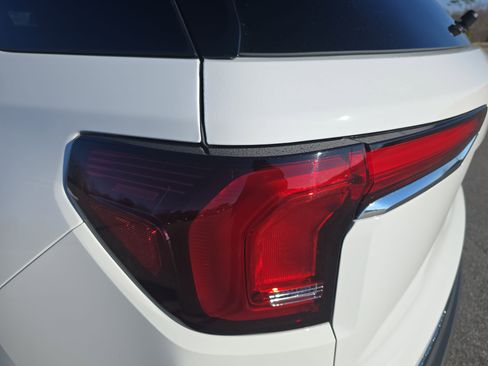 Used 2026 GMC Terrain Elevation w/ Elevation Premium Package image 31