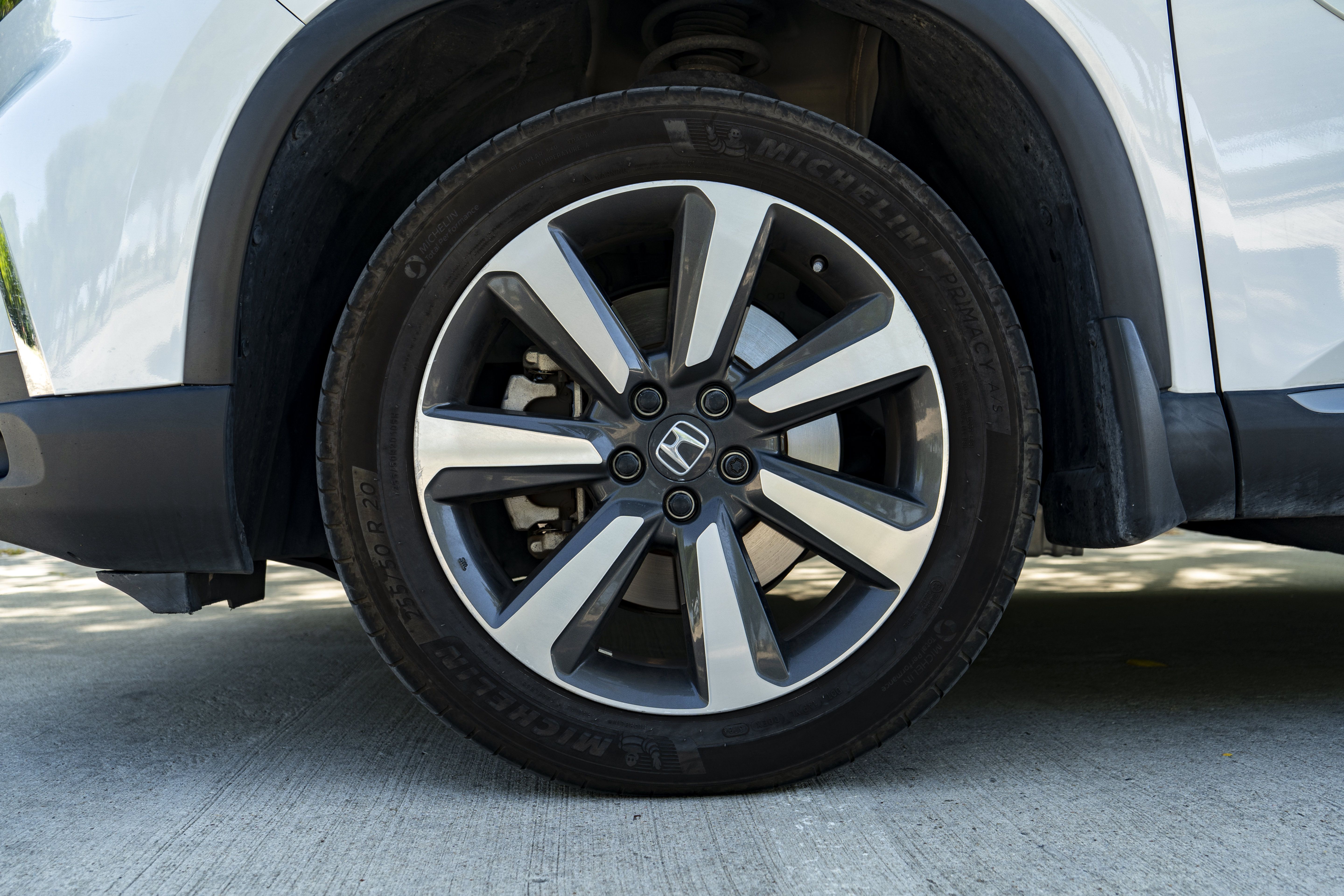 Certified 2023 Honda Pilot Touring image 14