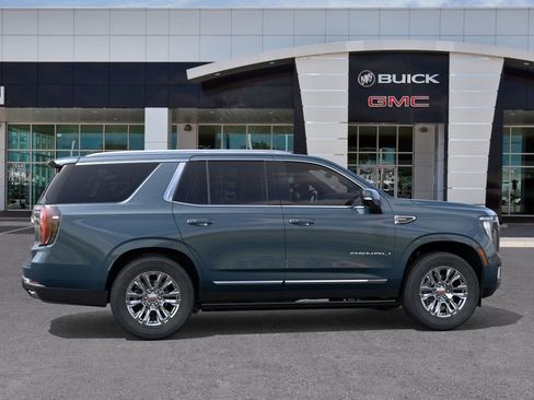 New 2026 GMC Yukon Denali w/ Sun & Power Step Package image 5