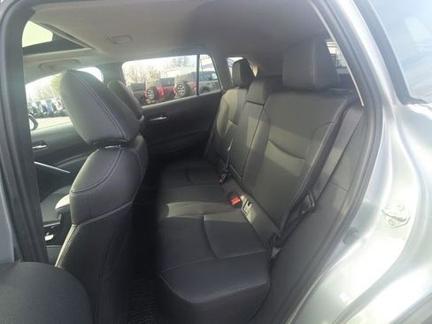 Used 2024 Toyota Corolla Cross XLE w/ Convenience Package image 21