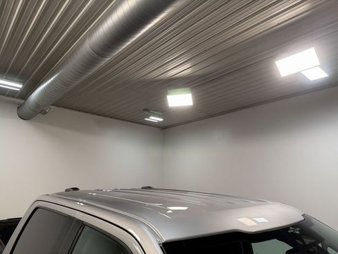 Used 2023 Ford F150 Lariat w/ FX4 Off-Road Package image 46