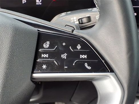 Used 2025 Audi Q5 Premium w/ Convenience Package image 20