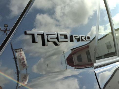 Used 2019 Toyota 4Runner TRD Pro AWD/4WD image 4