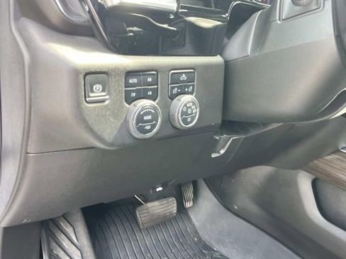 Used 2024 Chevrolet Silverado 1500 RST w/ Z71 Off-Road Package AWD/4WD image 28