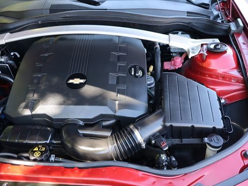 Used 2014 Chevrolet Camaro LT RWD image 36