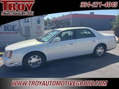 Used 2004 Cadillac De Ville w/ Equipment Group image 1