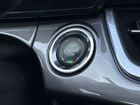 Used 2024 Chevrolet Trax ACTIV w/ Driver Confidence Package image 24