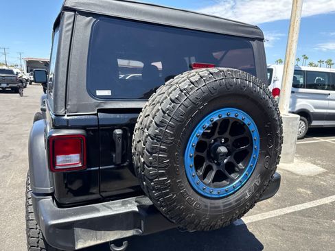 Used 2022 Jeep Wrangler Unlimited Sport AWD/4WD image 16
