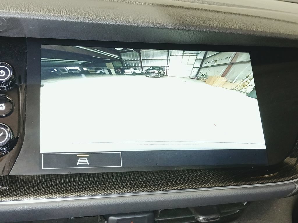 Certified 2022 Buick Envision Essence w/ Sport Touring Package FWD image 30