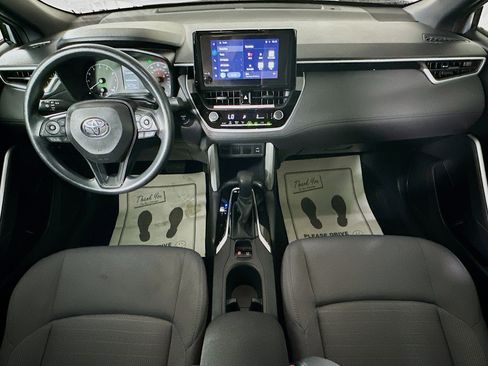 Used 2024 Toyota Corolla Cross S image 27