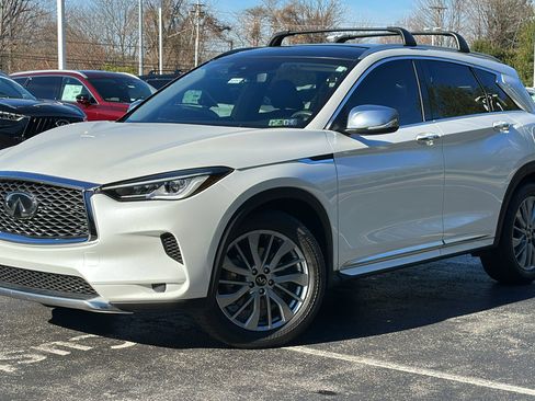 New 2025 INFINITI QX50 Luxe image 1