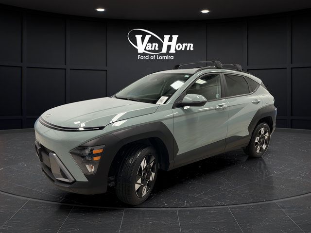 Used 2025 Hyundai Kona SEL AWD/4WD image 3