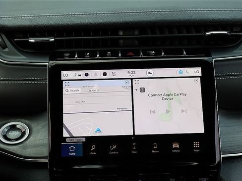 New 2025 Jeep Grand Cherokee L Limited w/ Black Appearance Package image 12