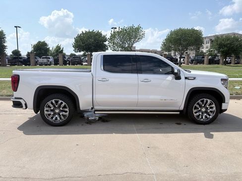 Used 2023 GMC Sierra 1500 Denali w/ Denali Reserve Package image 3