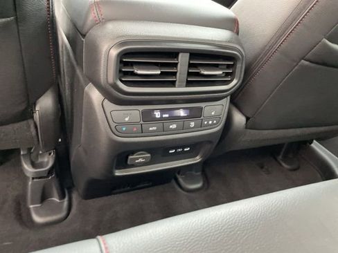 Certified 2025 Honda Ridgeline Black Edition image 12