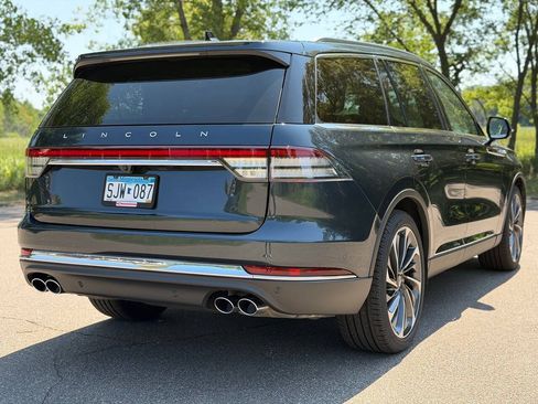 Used 2024 Lincoln Aviator Reserve w/ Equipment Group 201A AWD/4WD image 4