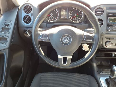 Used 2013 Volkswagen Tiguan S AWD/4WD image 5