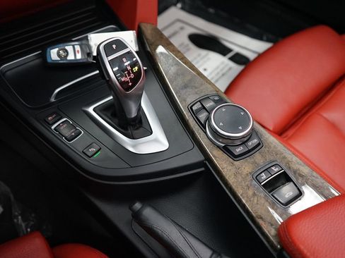 Used 2016 BMW 428i xDrive Convertible AWD/4WD image 44