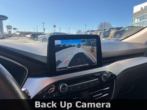 Certified 2020 Ford Escape SEL image 24