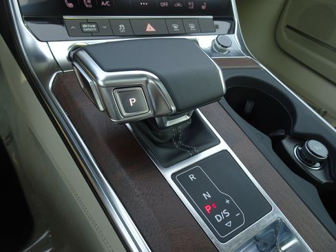 Certified 2021 Audi A6 Premium Plus w/ Premium Plus Package AWD/4WD image 13