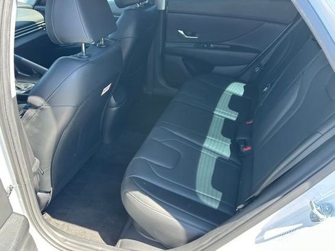 Used 2023 Hyundai Elantra Limited w/ Cargo Package FWD image 9