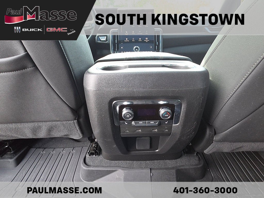 Used 2025 GMC Yukon AT4 AWD/4WD image 20