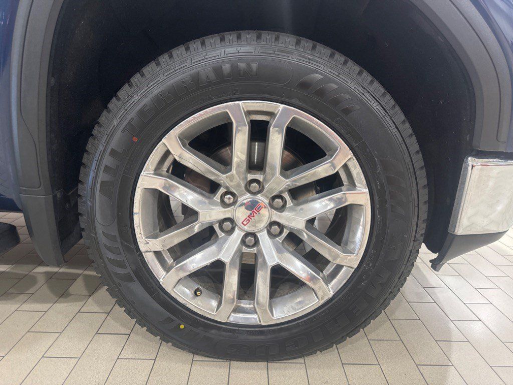 Used 2019 GMC Sierra 1500 SLT w/ SLT Premium Package AWD/4WD image 5